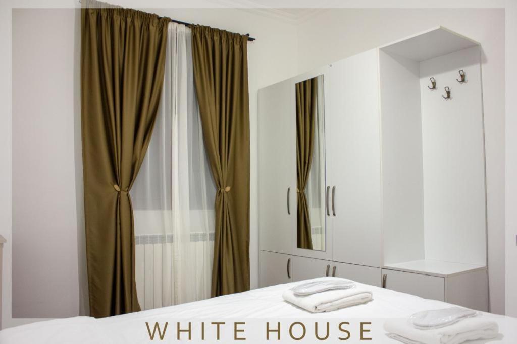 White House Βίλα Τυφλίδα Εξωτερικό φωτογραφία