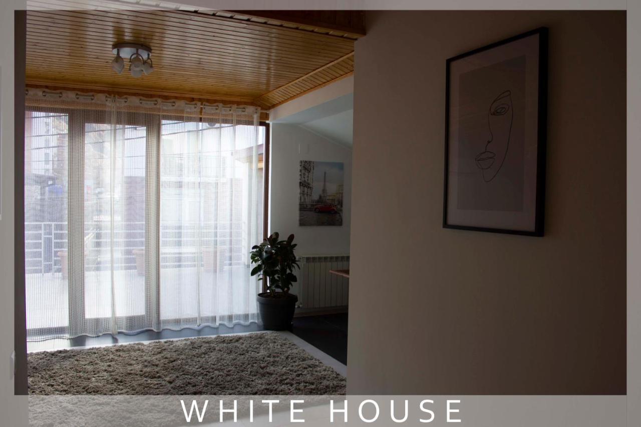 White House Βίλα Τυφλίδα Εξωτερικό φωτογραφία