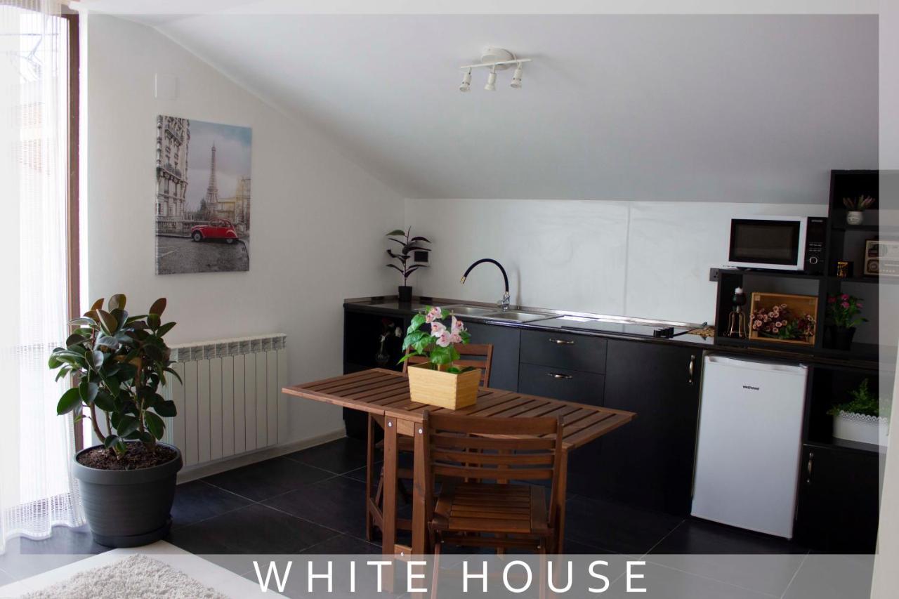 White House Βίλα Τυφλίδα Εξωτερικό φωτογραφία