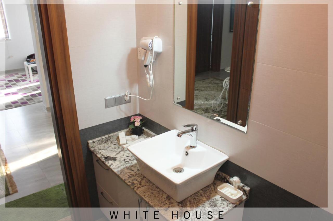 White House Βίλα Τυφλίδα Εξωτερικό φωτογραφία